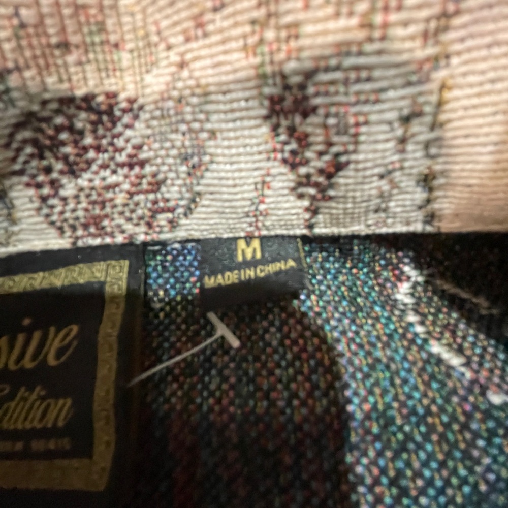 Massive Floral Men’s Jacket - Cream and Pink - Picture 4 of 6